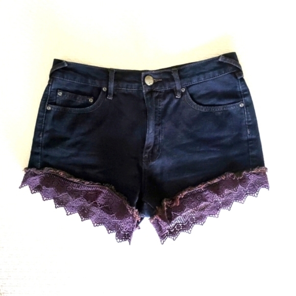 Free People Pants - 🔥( Free People ) Lace-Trimmed Denim Shorts☀️